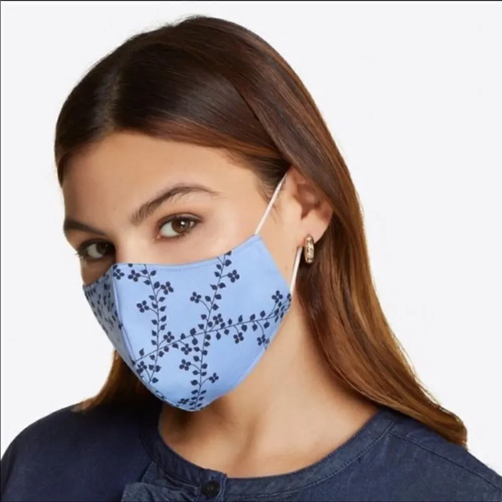 Bundle New Draper James Face Mask & Ipsy bag